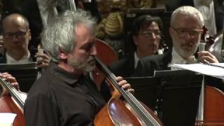 Cello Concerto (desde 1´30´´)
