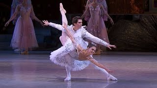 Grand Pas de Deux - Adagio' - NUTCRACKER