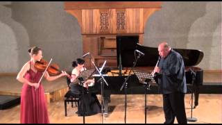 Trio for piano, clarinet and viola 